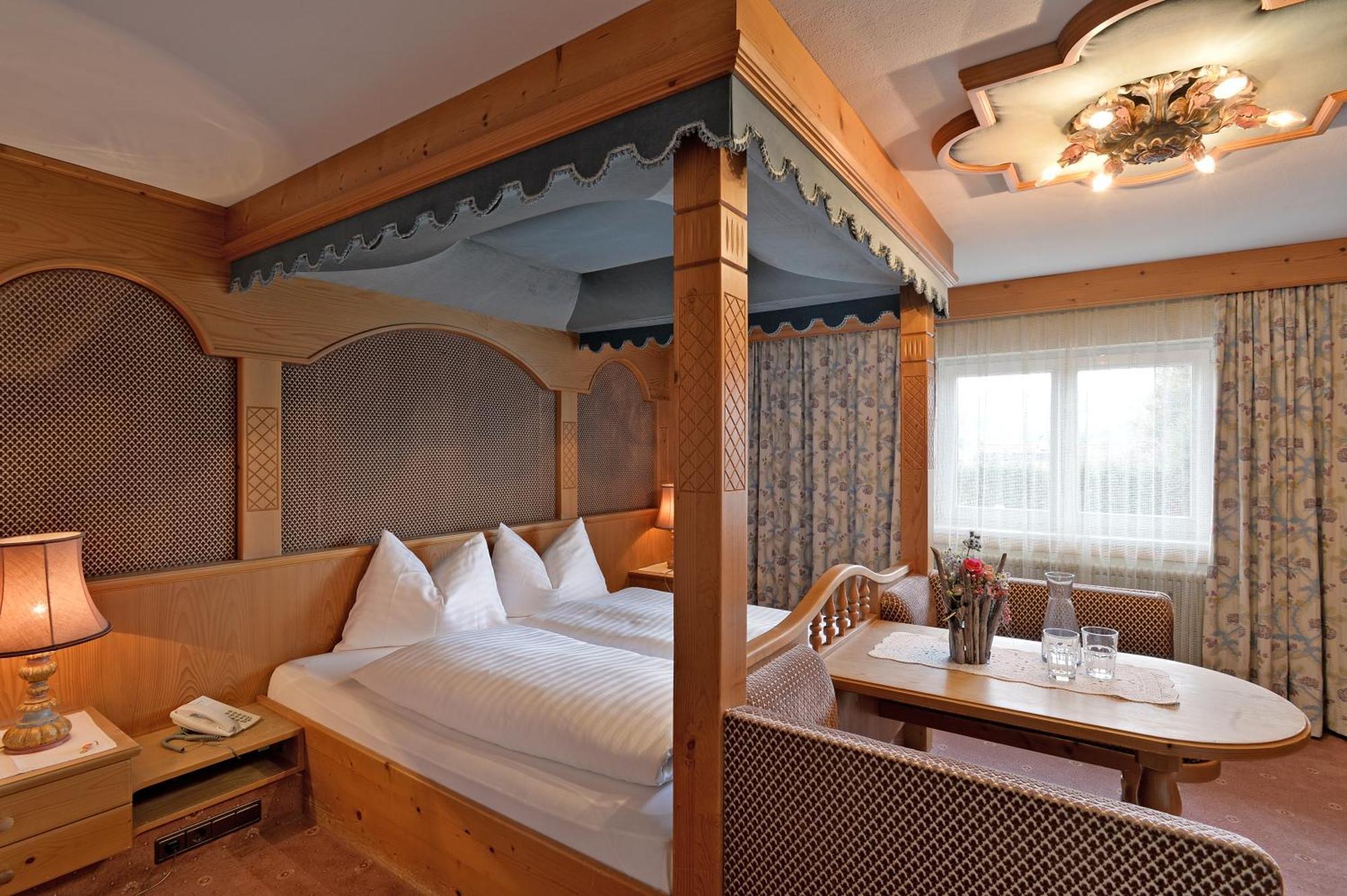 Hotel Tiroler Stuben Wörgl Zewnętrze zdjęcie